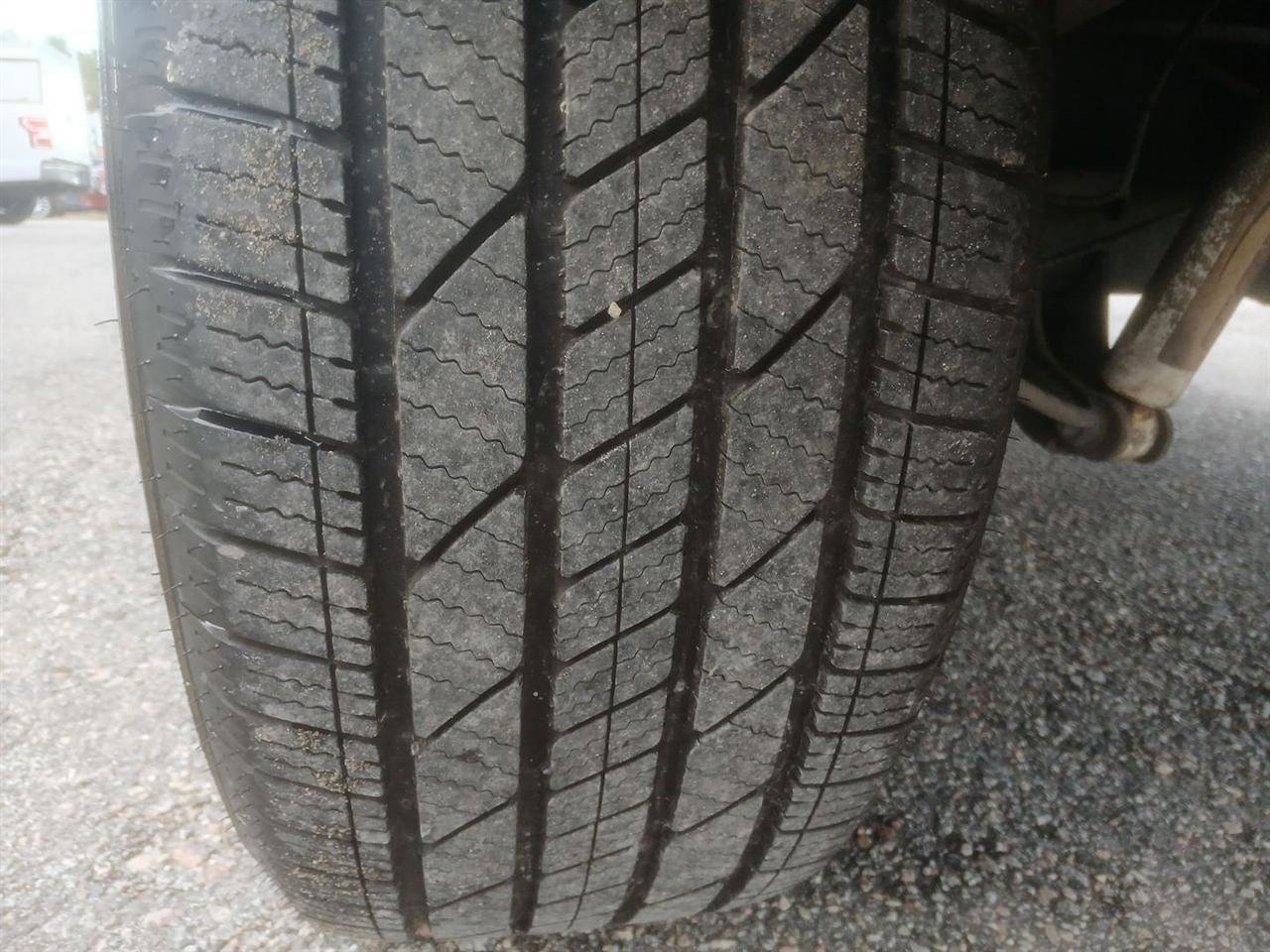 Used 2017 GMC Sierra 1500 SLT w/ SLT Premium Package image 41