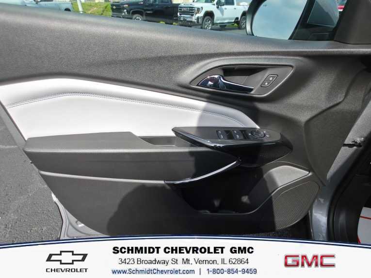 New 2026 Chevrolet Trax LT w/ Driver Confidence Package FWD image 11