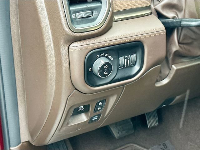Used 2025 RAM 1500 Limited image 10