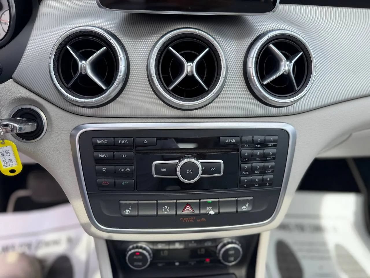 Used 2014 Mercedes-Benz CLA 250 4MATIC image 46