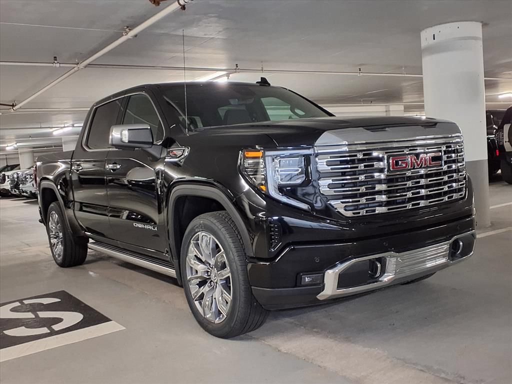 Used 2026 GMC Sierra 1500 Denali AWD/4WD image 3