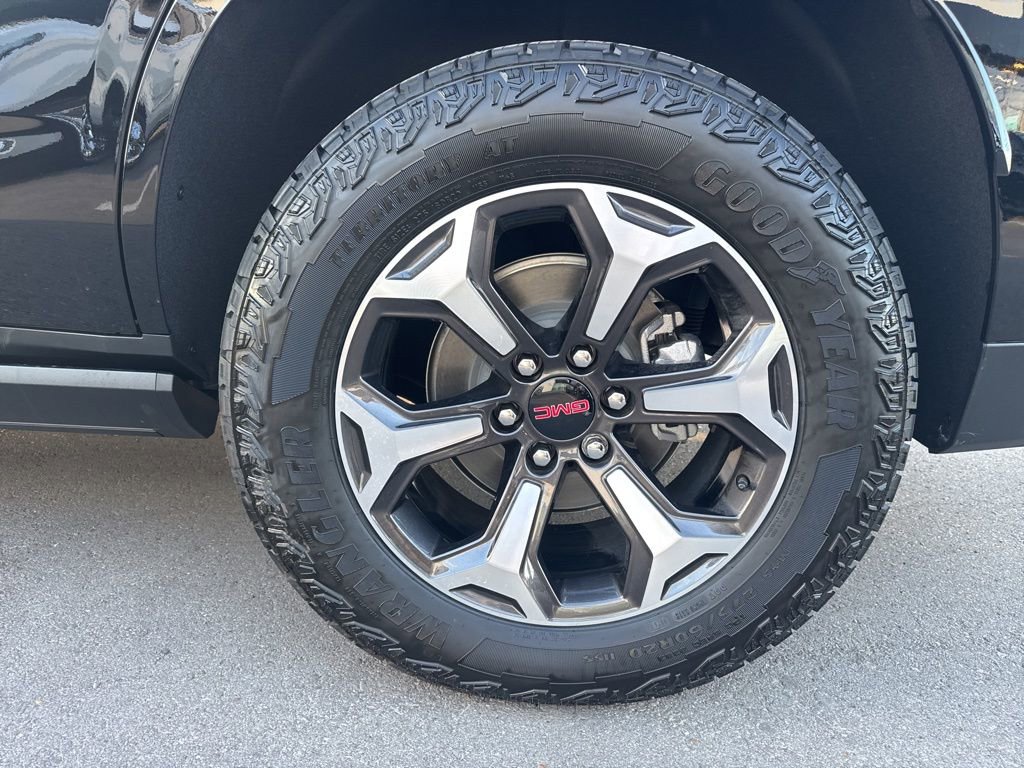 New 2026 GMC Yukon AT4 Ultimate AWD/4WD image 33