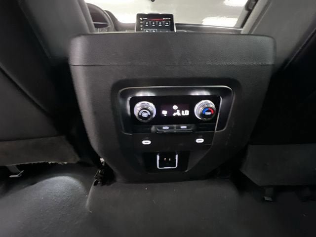 Certified 2023 GMC Yukon SLT RWD image 20