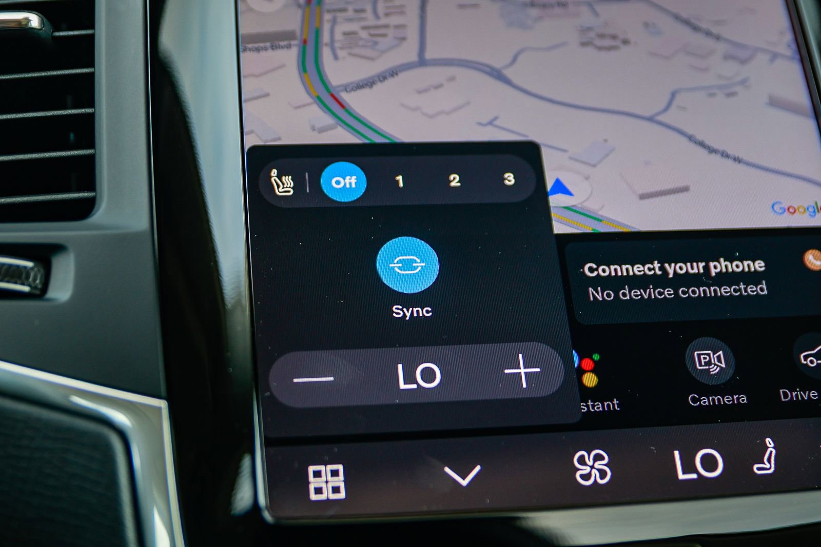 Used 2023 Volvo XC90 B5 Core image 28