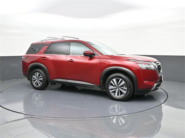 Used 2024 Nissan Pathfinder SL image 17