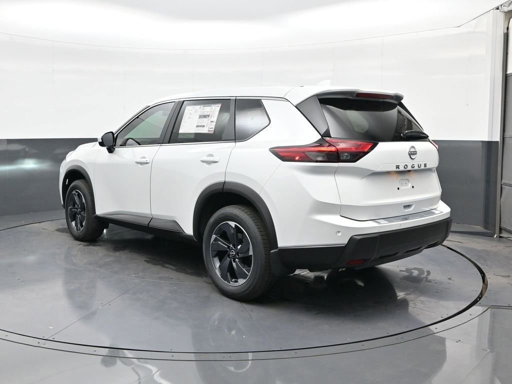 New 2026 Nissan Rogue SV w/ Cold Weather Package AWD/4WD image 15