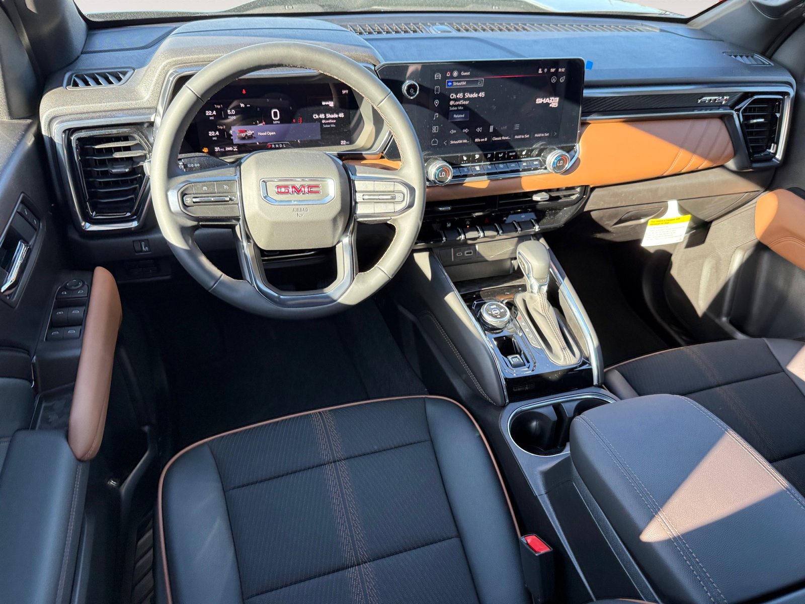 New 2026 GMC Canyon AT4 image 15