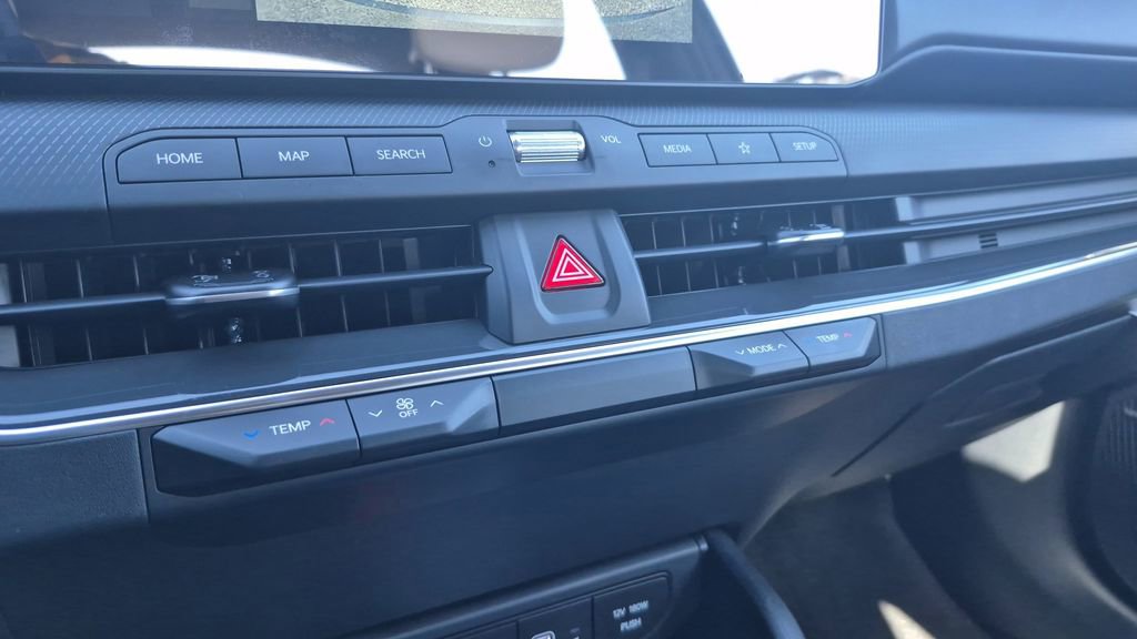 New 2025 Kia K4 GT-Line w/ GT-Line Premium Package image 22