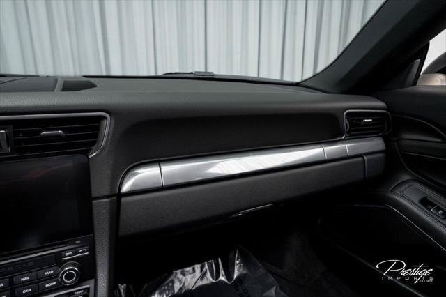 Used 2019 Porsche 911 Carrera RWD image 32