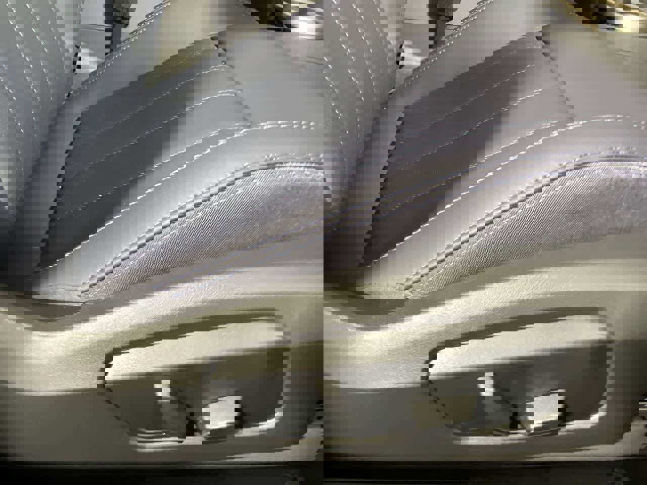 Certified 2025 MINI Cooper S image 16