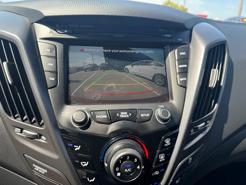 Used 2016 Hyundai Veloster Turbo FWD image 24
