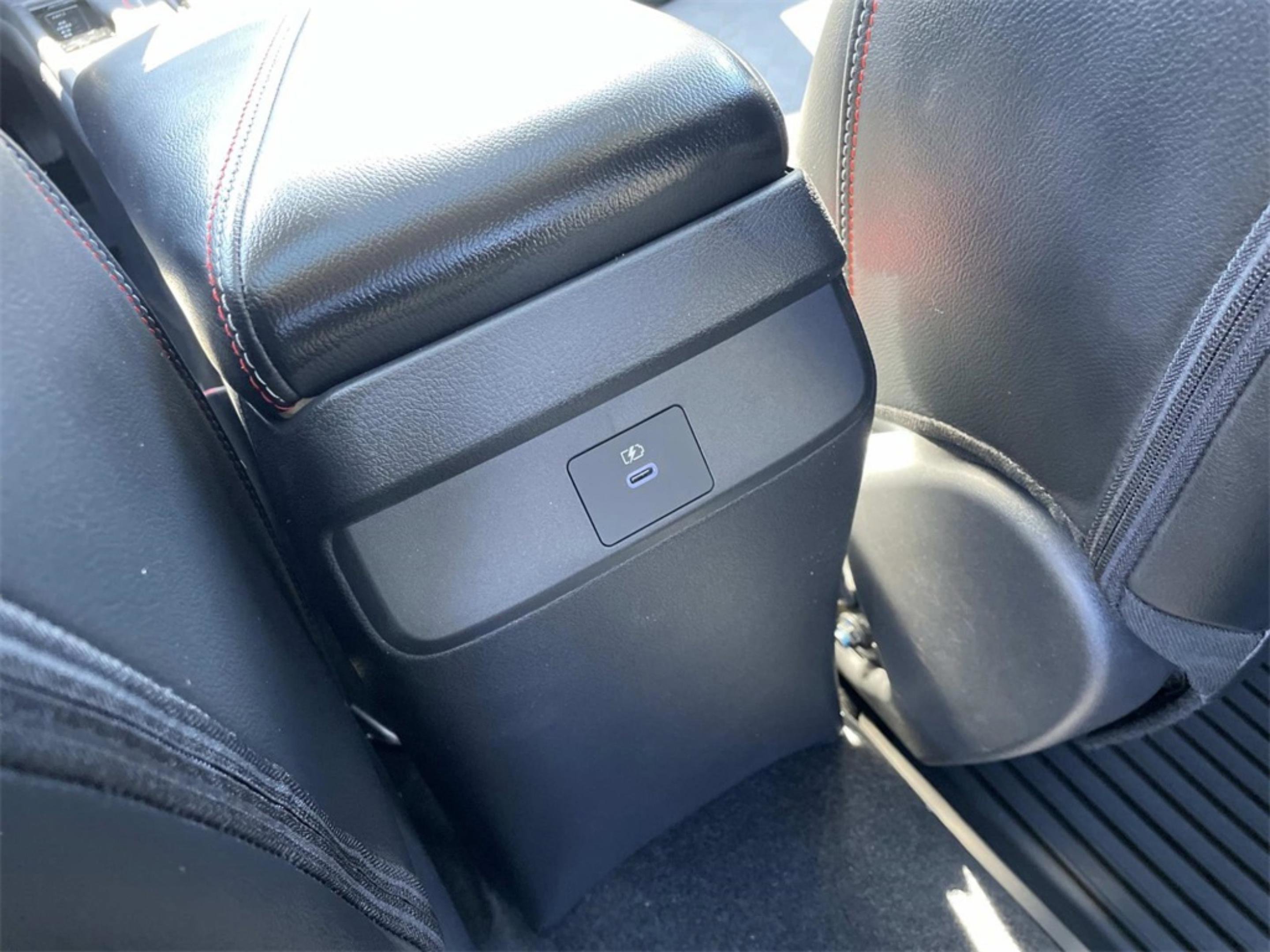 New 2026 Nissan Sentra SR image 4