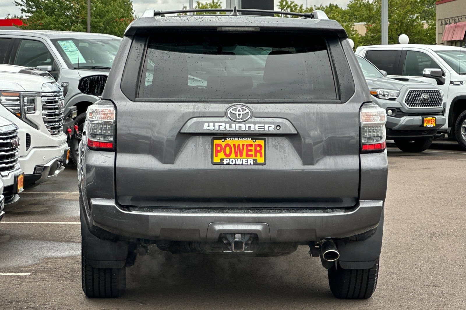 Used 2016 Toyota 4Runner SR5 AWD/4WD image 5