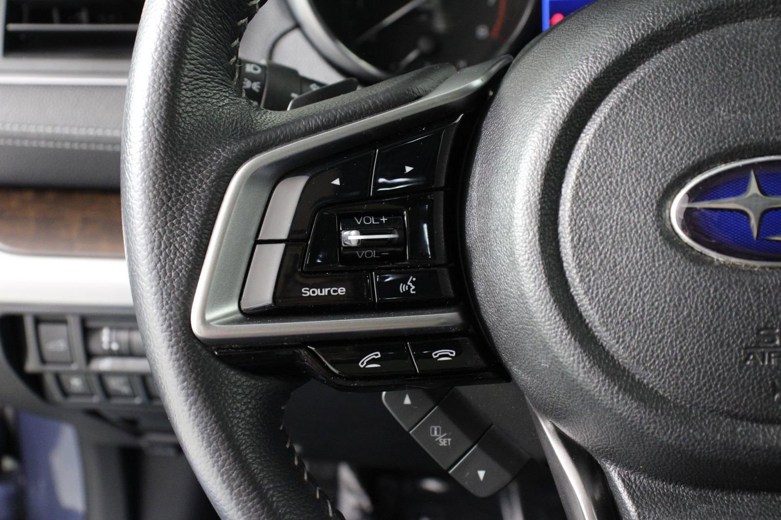 Used 2018 Subaru Outback 3.6R Limited image 10