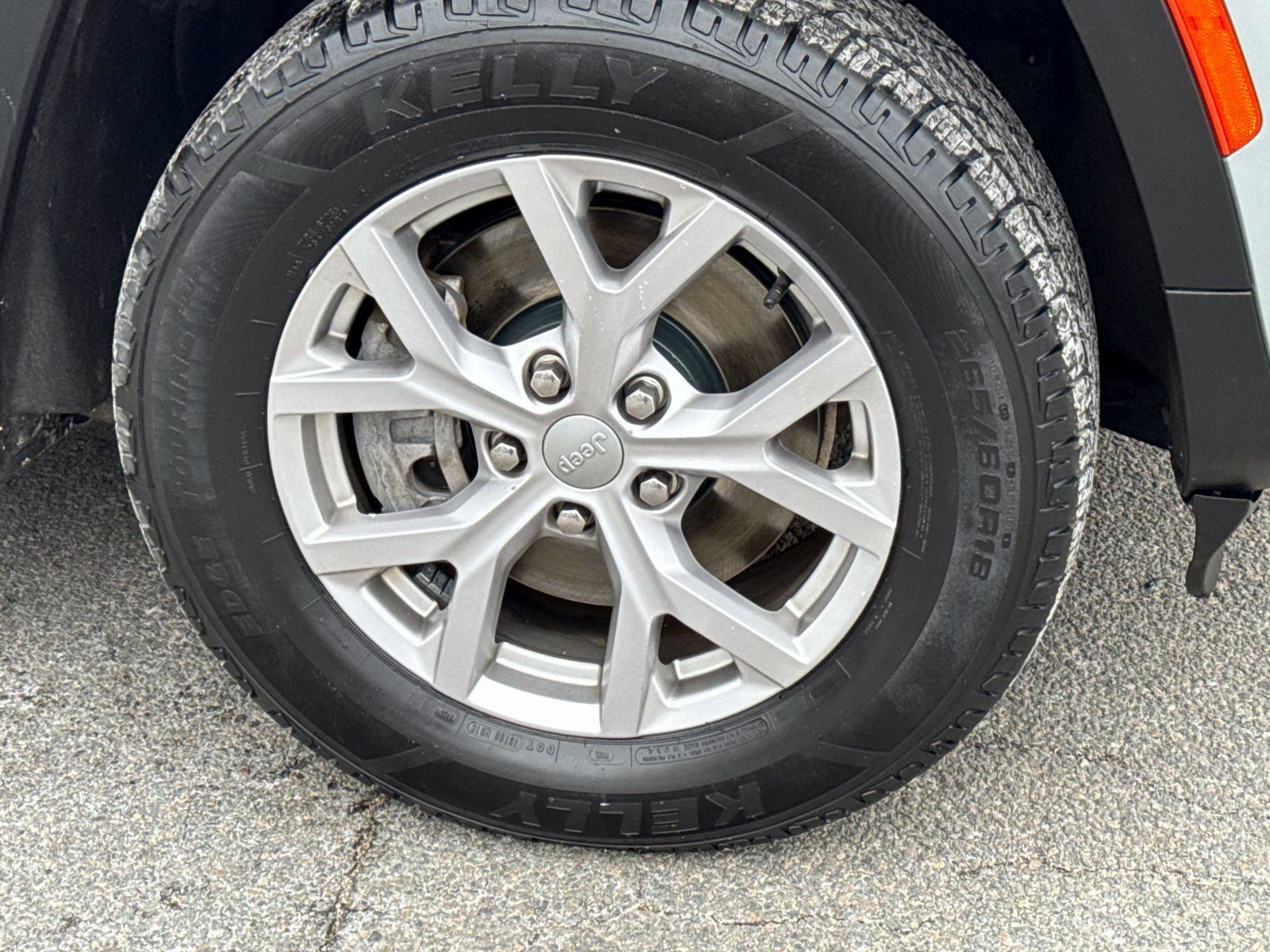 Used 2021 Jeep Grand Cherokee L Limited image 5