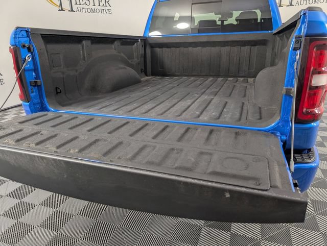 Certified 2025 RAM 1500 Tradesman w/ Night Edition AWD/4WD image 27