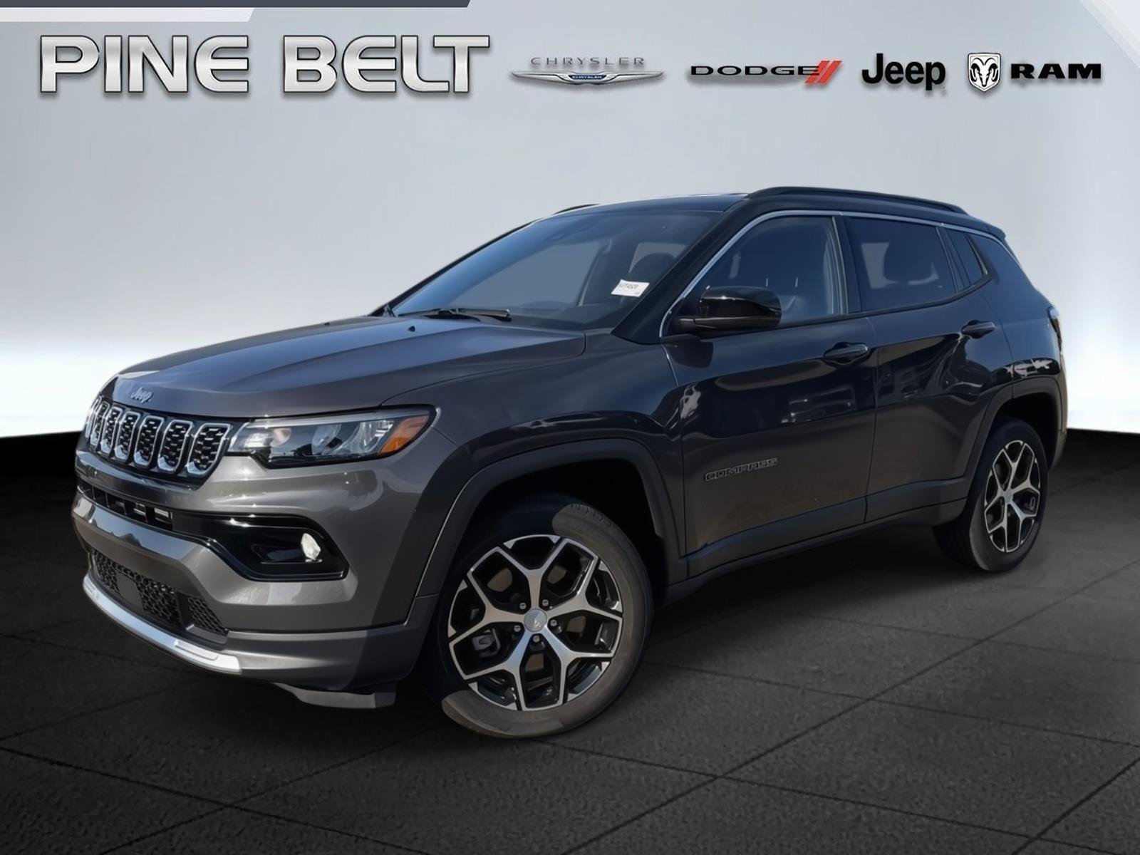 Used 2024 Jeep Compass Limited AWD/4WD image 1