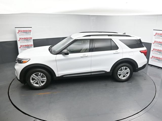 Certified 2024 Ford Explorer XLT w/ Equipment Group 202A AWD/4WD image 24