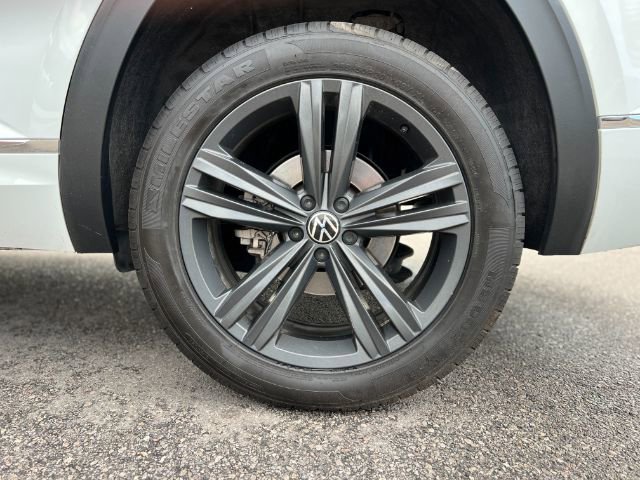 Used 2021 Volkswagen Atlas SE w/ Panoramic Sunroof Package image 33