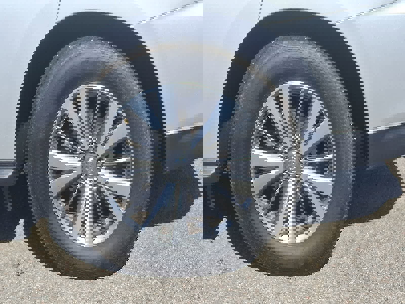 Used 2020 Nissan Pathfinder S image 28