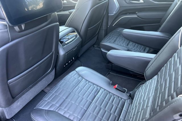 Used 2024 Cadillac Escalade V w/ LPO, ONYX Package image 14