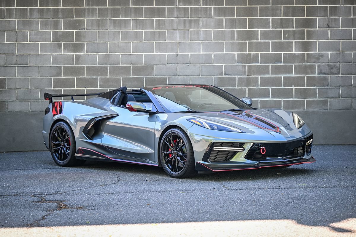 Used 2023 Chevrolet Corvette Stingray Premium Conv w/ Z51 Performance Package RWD image 2