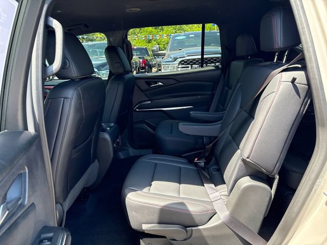 Used 2026 Chevrolet Traverse Z71 AWD/4WD image 19