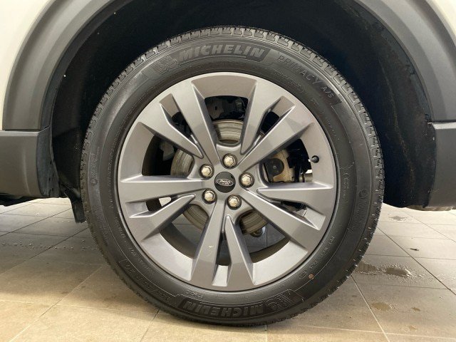 Certified 2023 Ford Explorer XLT w/ Equipment Group 202A AWD/4WD image 26