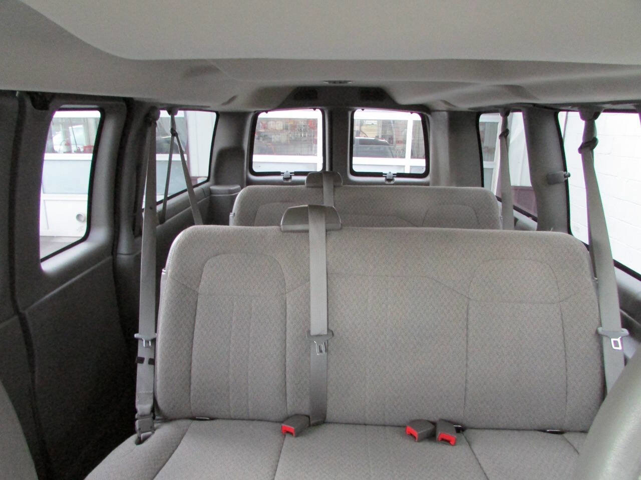 Used 2014 Chevrolet Express 1500 LS image 8