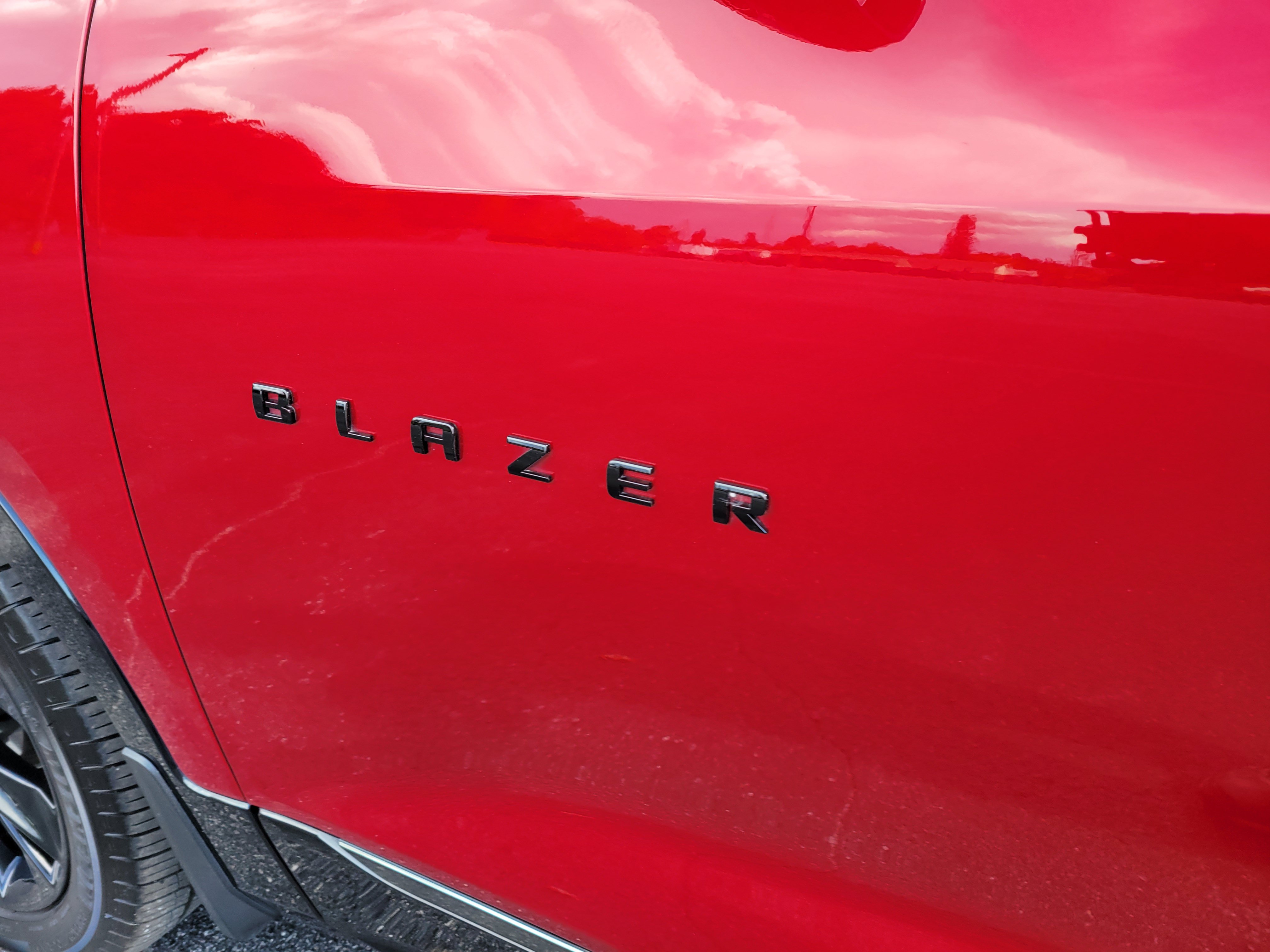 Certified 2021 Chevrolet Blazer RS w/ Enhanced Convenience Package FWD image 11