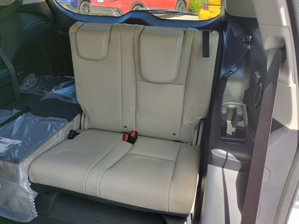 New 2026 Subaru Ascent Limited AWD/4WD image 15