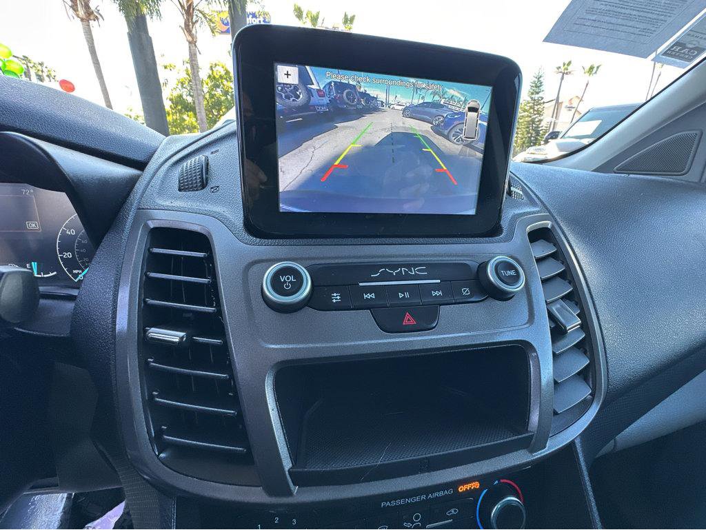 Used 2020 Ford Transit Connect XL image 25