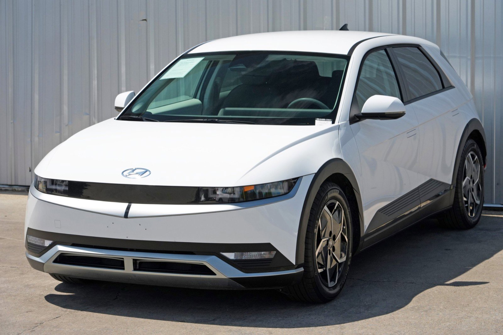 Used 2024 Hyundai Ioniq 5 SE RWD image 43
