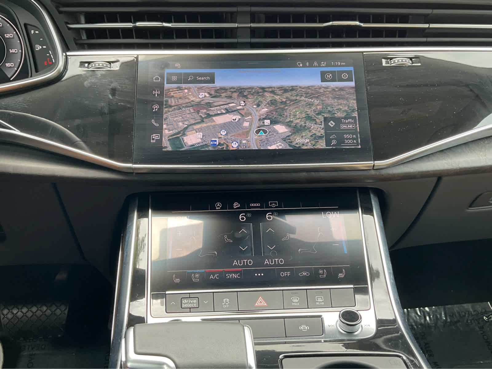 Used 2025 Audi Q8 Premium Plus AWD/4WD image 21