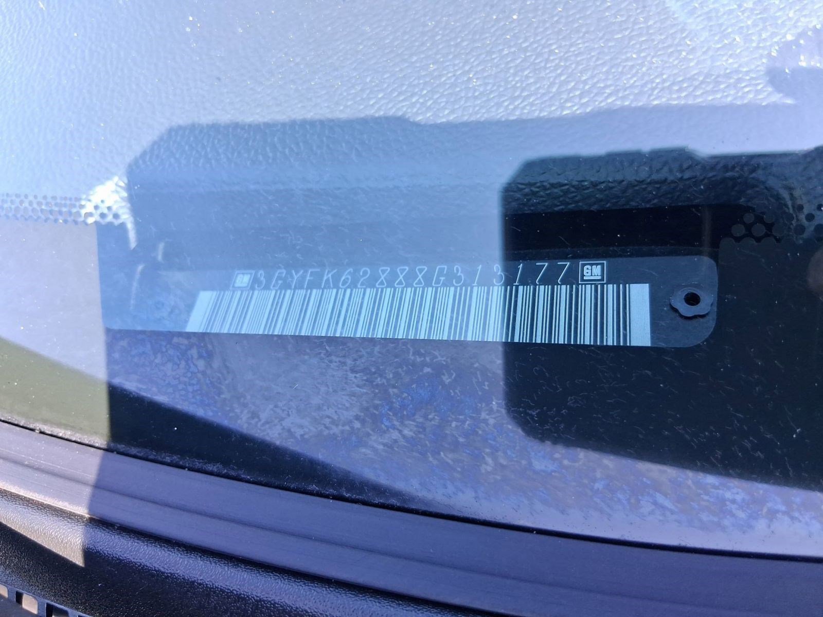 Used 2008 Cadillac Escalade EXT image 16