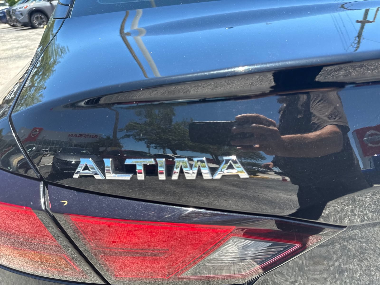 Used 2019 Nissan Altima 2.5 SR FWD image 15
