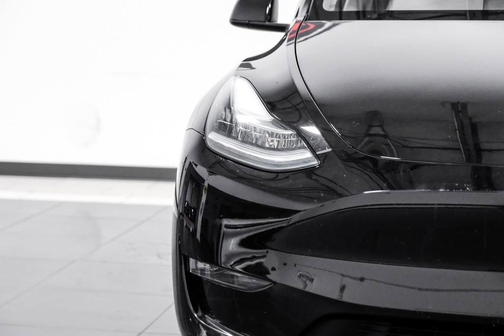 Used 2023 Tesla Model Y Long Range AWD/4WD image 41