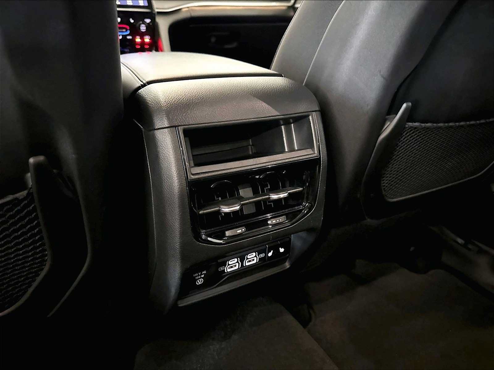 Used 2023 Jeep Grand Cherokee 30th Anniversary AWD/4WD image 29