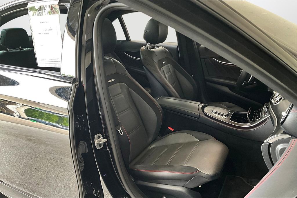 Used 2022 Mercedes-Benz E 53 AMG 4MATIC Sedan image 29