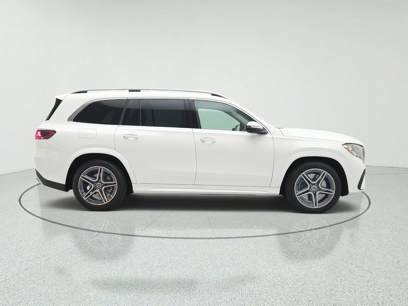 New 2027 Mercedes-Benz GLS 450 4MATIC image 4