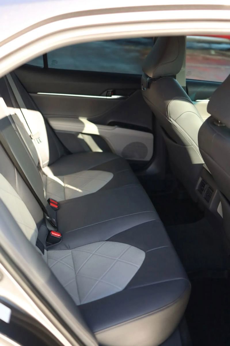 Used 2018 Toyota Camry XLE w/ Driver Assist Package FWD image 44