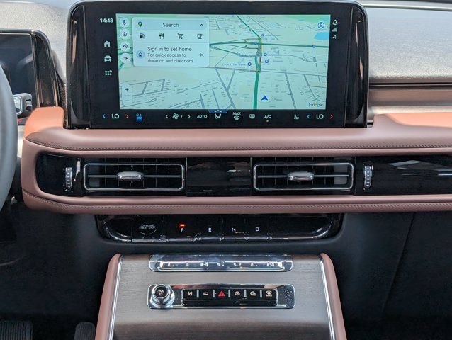 New 2026 Lincoln Aviator Reserve AWD/4WD image 18