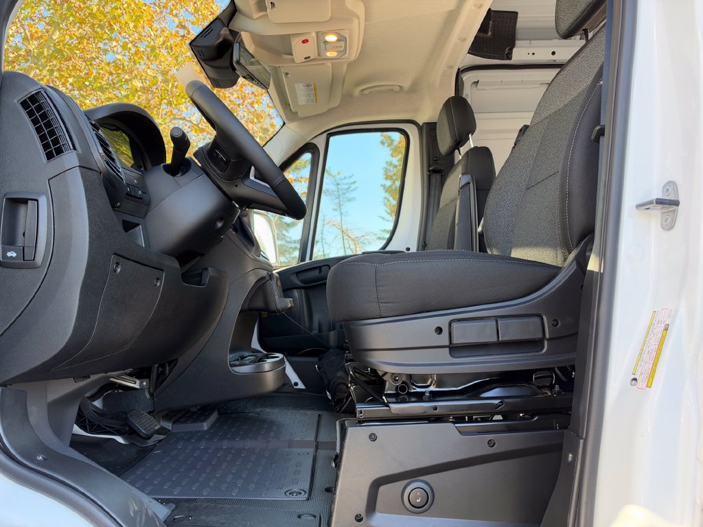 New 2026 RAM ProMaster 3500 w/ Safety Group FWD image 15