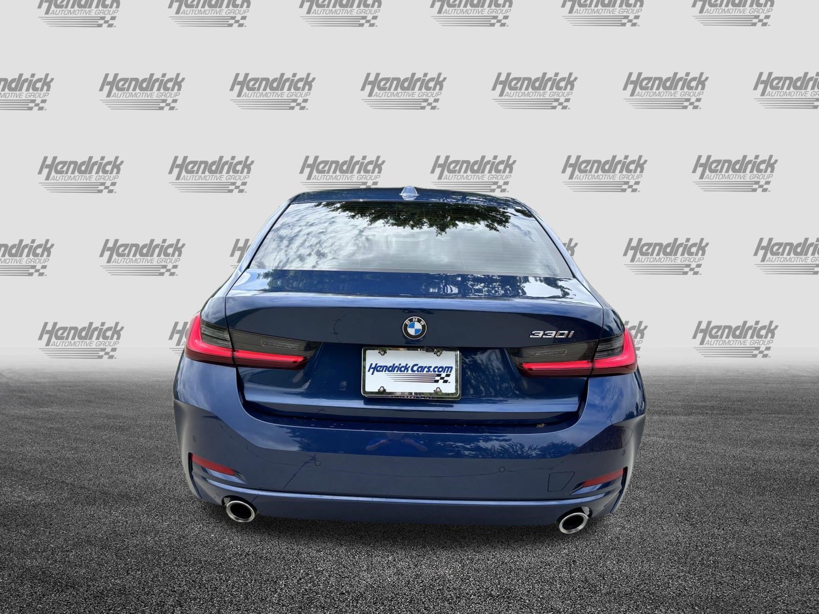 Certified 2023 BMW 330i Sedan w/ Driving Assistance Package RWD image 9