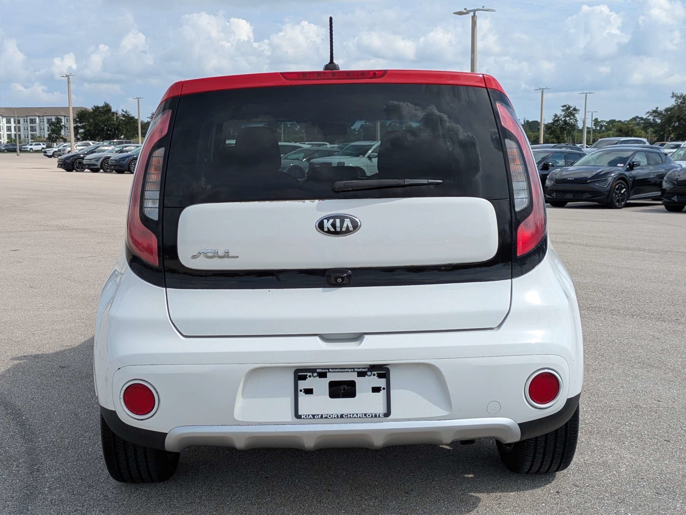 Used 2017 Kia Soul + w/ Designer's Package FWD image 6