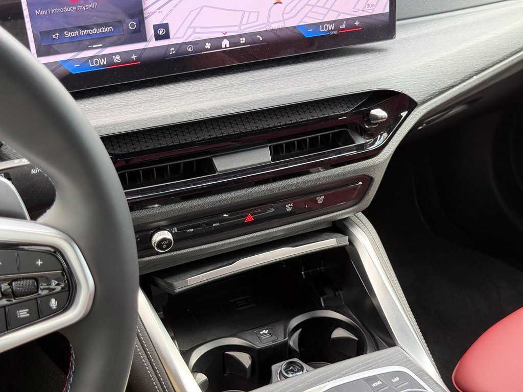 Used 2026 BMW M440i Convertible w/ Premium Package RWD image 34