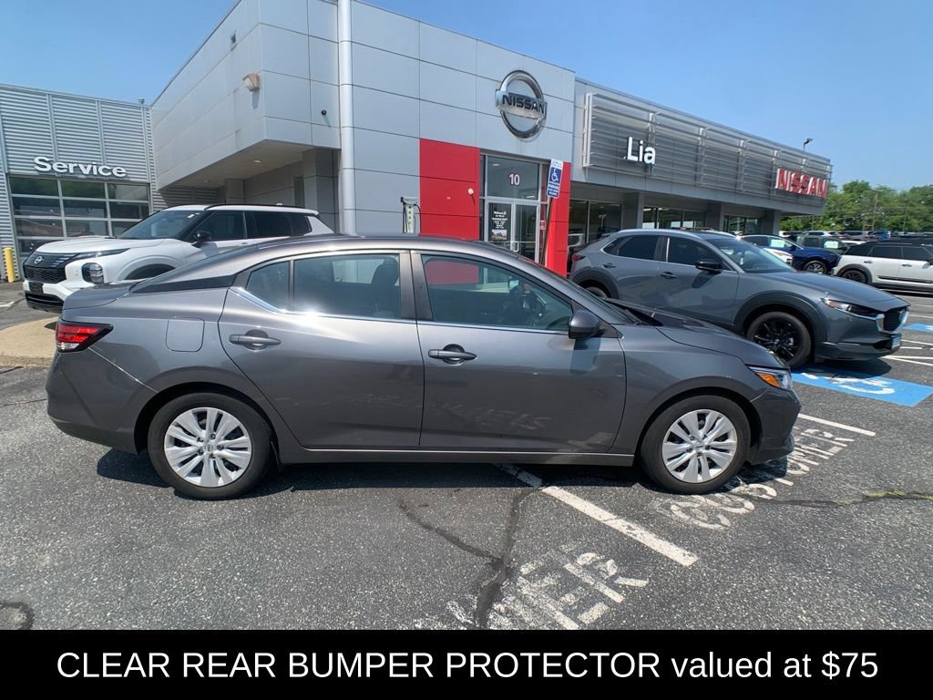 Certified 2023 Nissan Sentra S FWD image 3