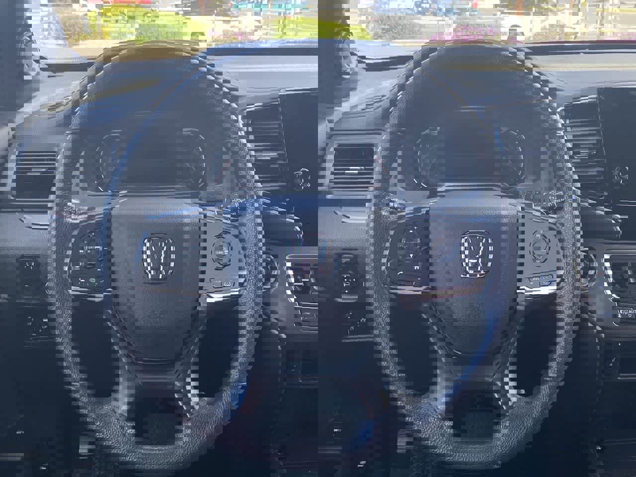 Used 2022 Honda Pilot Sport image 14