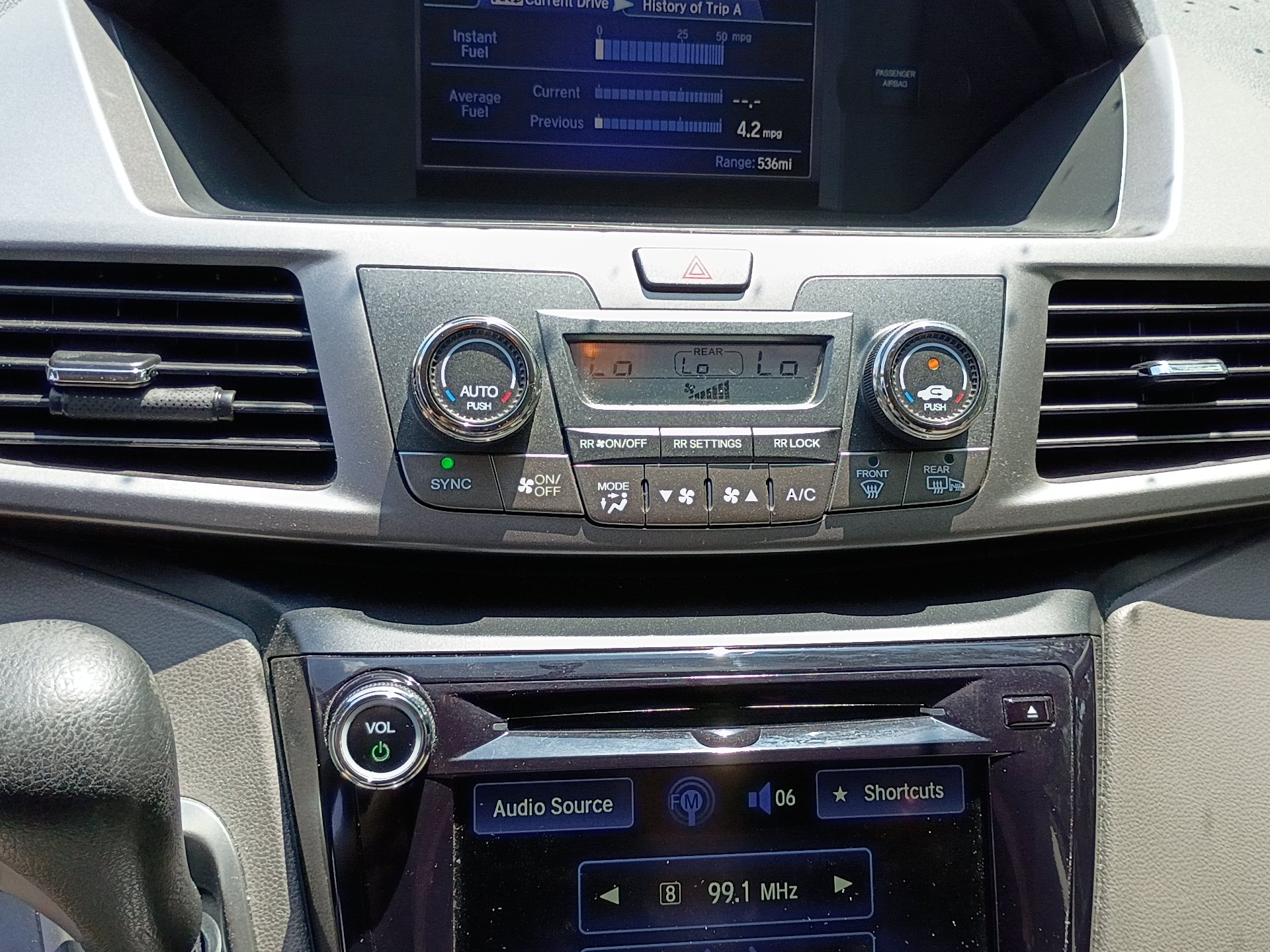 Used 2014 Honda Odyssey EX image 26
