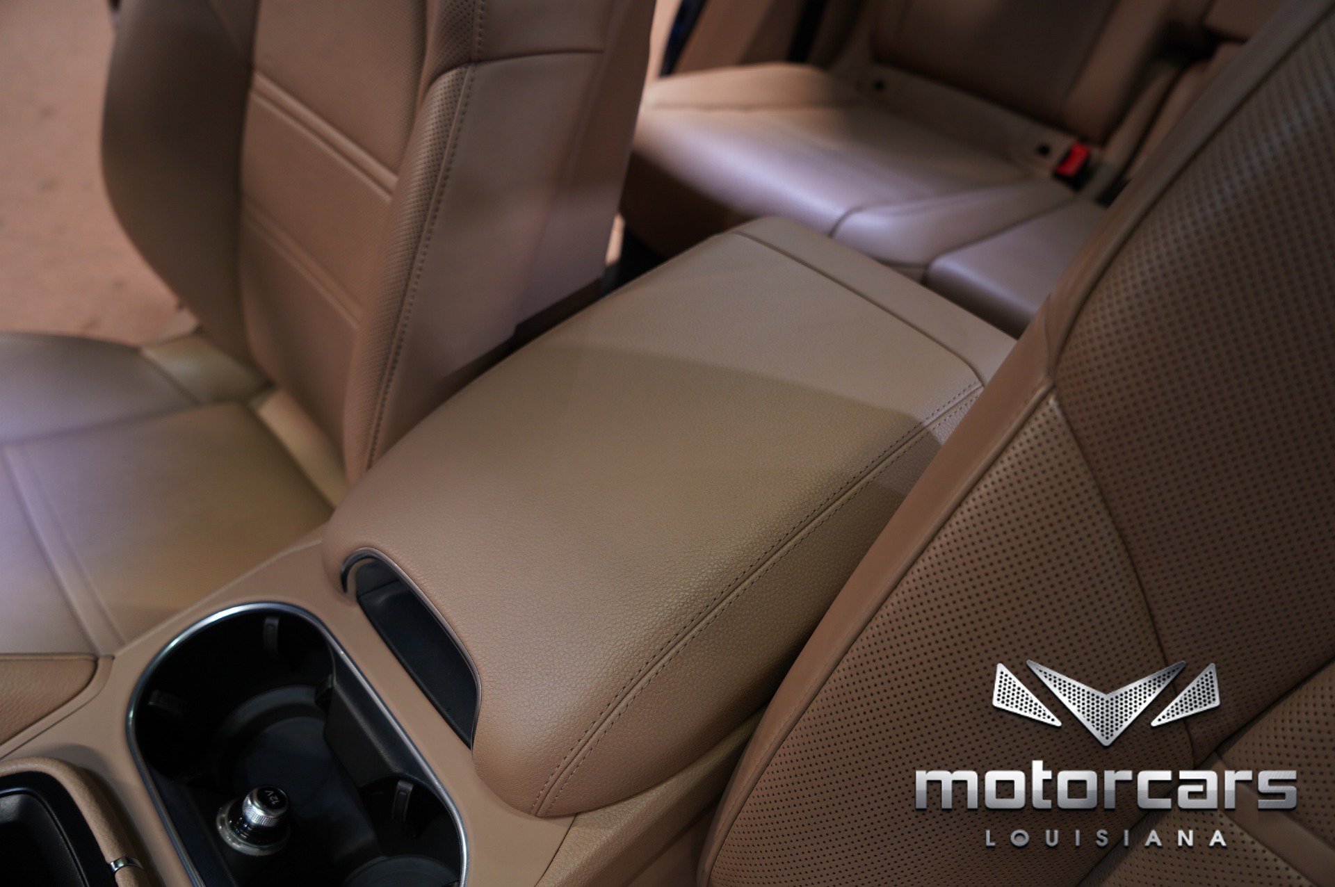 Used 2021 Porsche Cayenne Coupe w/ Premium Package image 35